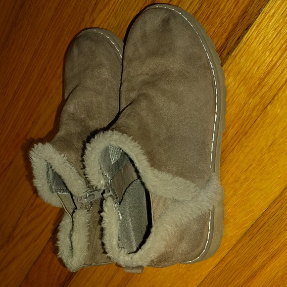 Girls booties - Picture 3 of 4